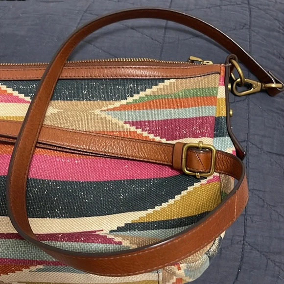 Vintage Fossil 1954 Leather & Canvas with Western/Arizona Native American Print - Picture 4 of 8